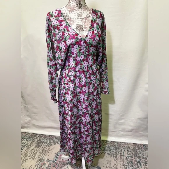 ASOS Pink and green floral deep V midi dress size 8. - Picture 11 of 16